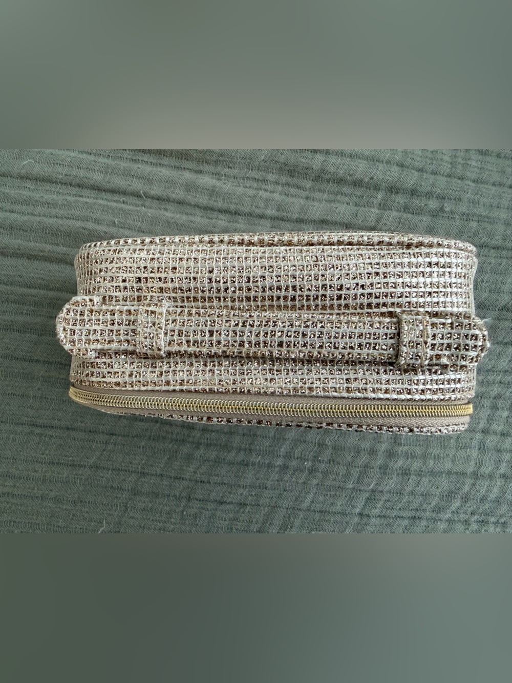 Dior beauty limited edition cosmetic bag - Picture 9 of 16